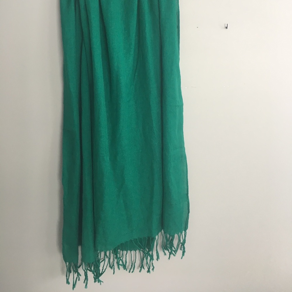 Scarves - Picture 2 of 5